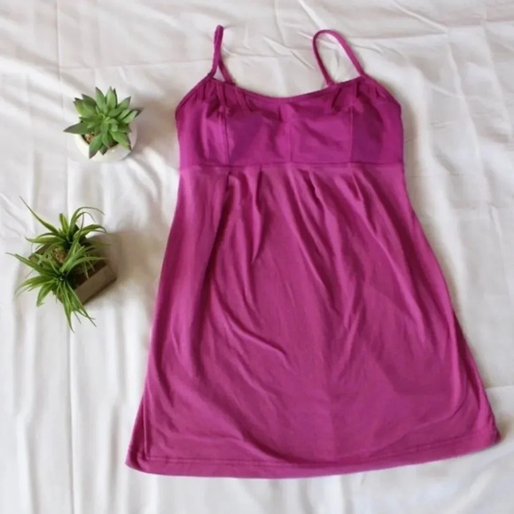 Lululemon pink top  - Picture 5 of 8